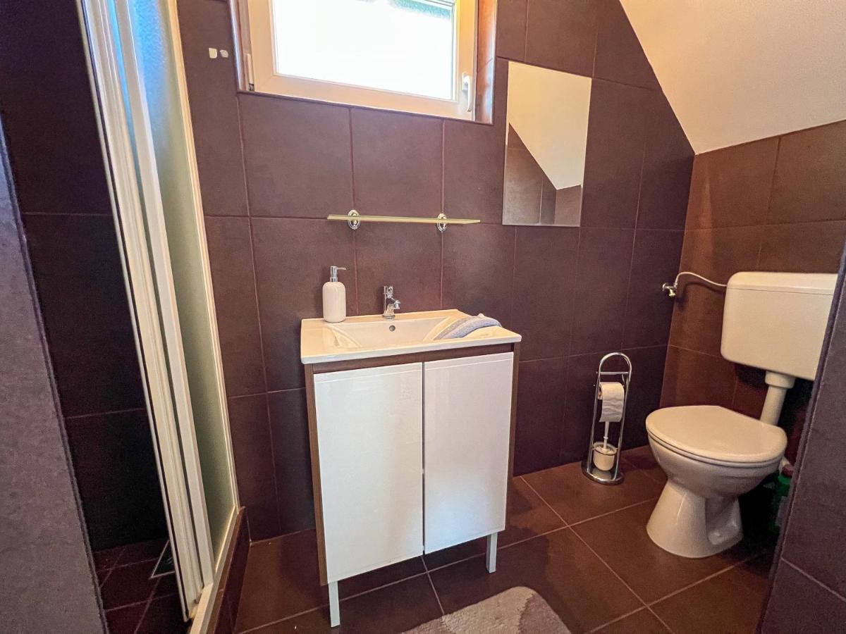 Sunnyside Apartmanhaz 佐洛卡罗斯 外观 照片